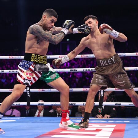Arnold Barboza Jr. Triumphs Over Jack Catterall in Split Decision Match