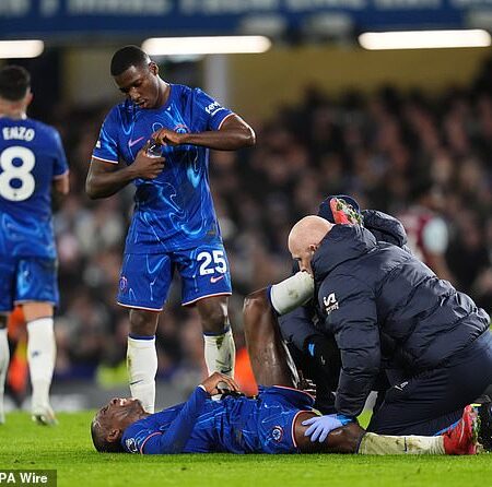 Chelsea Striker Nicolas Jackson Sidelined Until April Due to Hamstring Injury