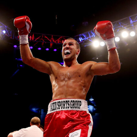 Sergey Kovalev Agrees Final Career Bout Against Artur Mann