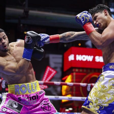 Rolando Romero Drops And Shocks Ryan Garcia In New York