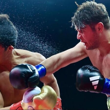Jaime Munguia Secures Unanimous Decision Victory Over Bruno Surace in Riyadh