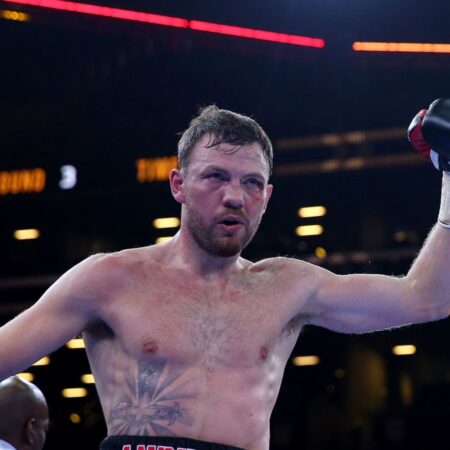 Andy Lee Claims Parker Is “biggest Challenge” For Usyk