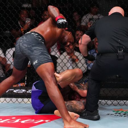 UFC Atlanta’s Bizarre Ending: Was It a Foul or a Feigned Fall?
