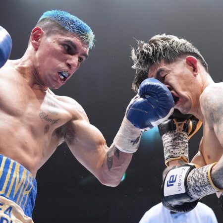 “Puma” Roars Again: Martinez Conquers Ioka in Super-Flyweight Spectacle