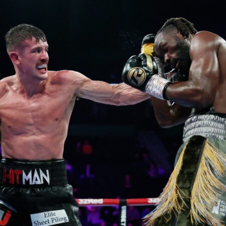 Bentley vs. Saavedra: A Middleweight Eliminator with World Title Aspirations