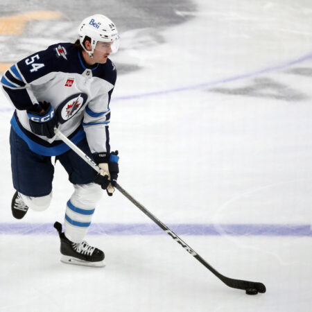 Dylan Samberg and the Jets: A Contract Standoff in the Arbitration Spotlight
