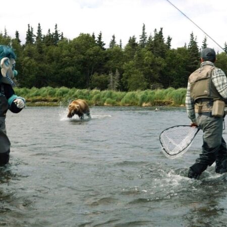 Kraken Mascot’s Close Bear Encounter in Alaska