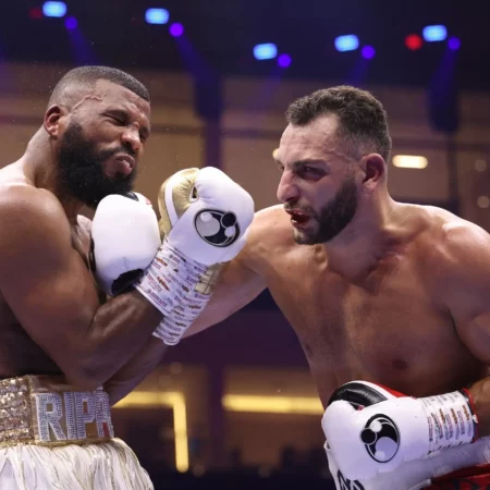 The Cruiserweight Conundrum: Jack vs. Mikaelian Rematch Heats Up with WBC Purse Bid