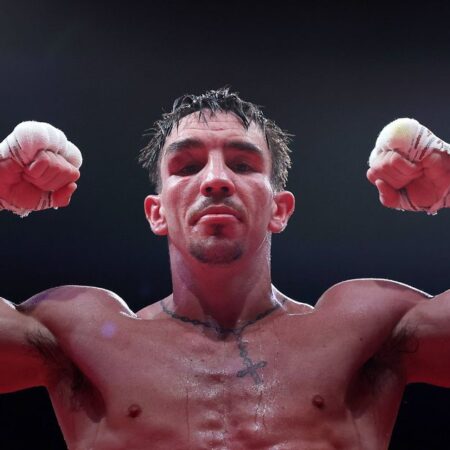 Dublin’s Crossroads: Bateson Seeks to Redefine Careers Against Conlan