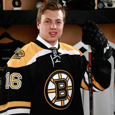 Charlie McAvoy’s Unseen Battle: A Story of Grit, Medical Scares, and a Resurgent Bruins Spirit