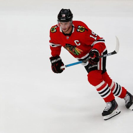 Captain’s Return: Jonathan Toews Embarks on a Miraculous Comeback with the Jets