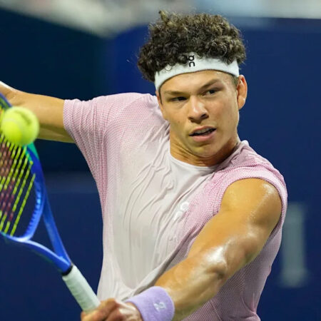 Ben Shelton Back on Court, Eyes Turin: The Race for the ATP Finals Heats Up