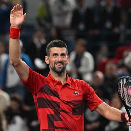 Shanghai Symphony: Novak Djokovic and the Roar of the Crowd