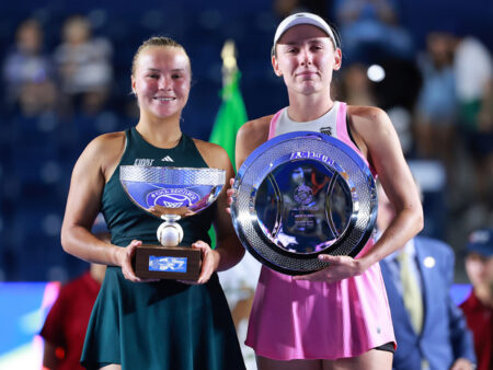 The Ningbo Showdown: Shnaider Prepares for Alexandrova in a Battle of Wills