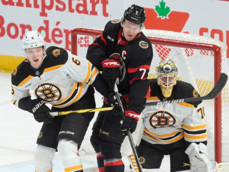 Ottawa Senators Blaze Past Boston Bruins in Dominant 7-2 Victory